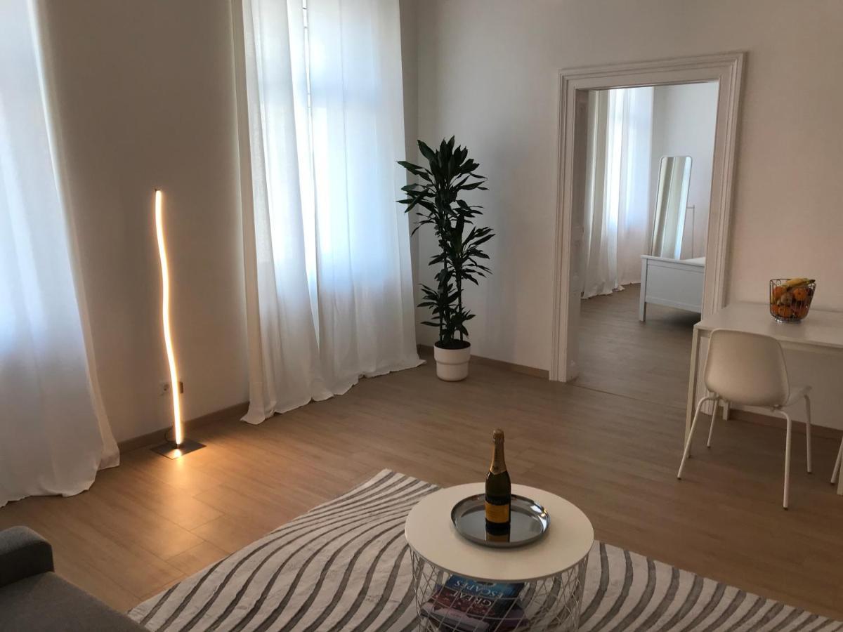 New • City-Park Apartment In The Vienna Center. Екстериор снимка